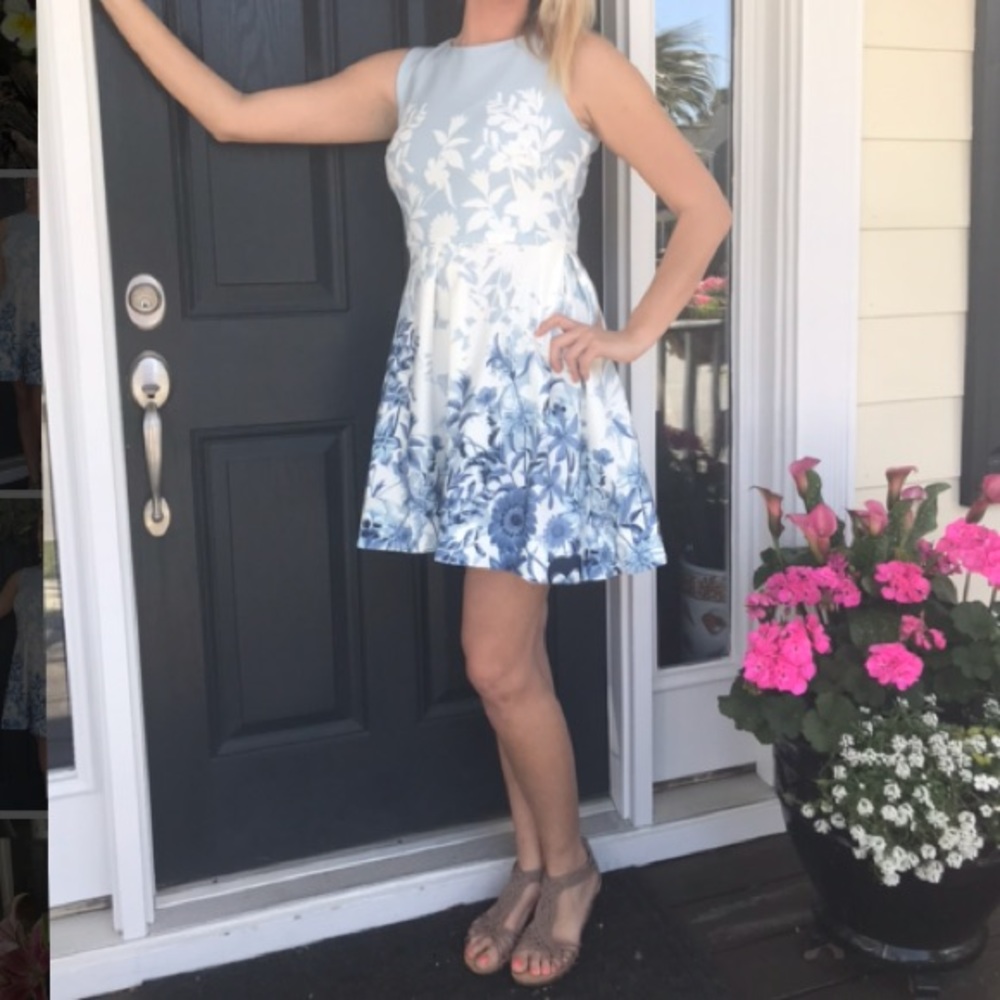 Just... Taylor size 8 Floral Dress